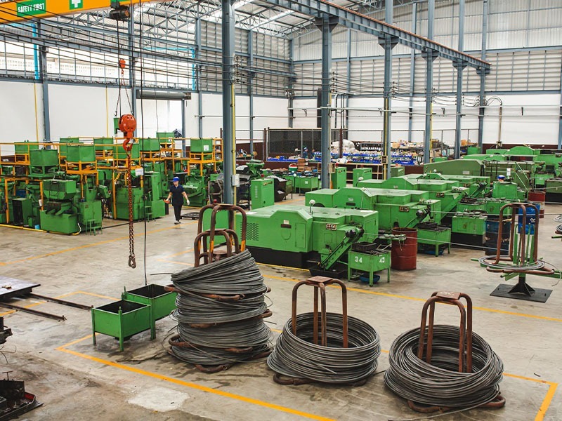 โรงงานผลิตสกรูน๊อต สั่งทำ - แสงทองสลักภัณฑ์